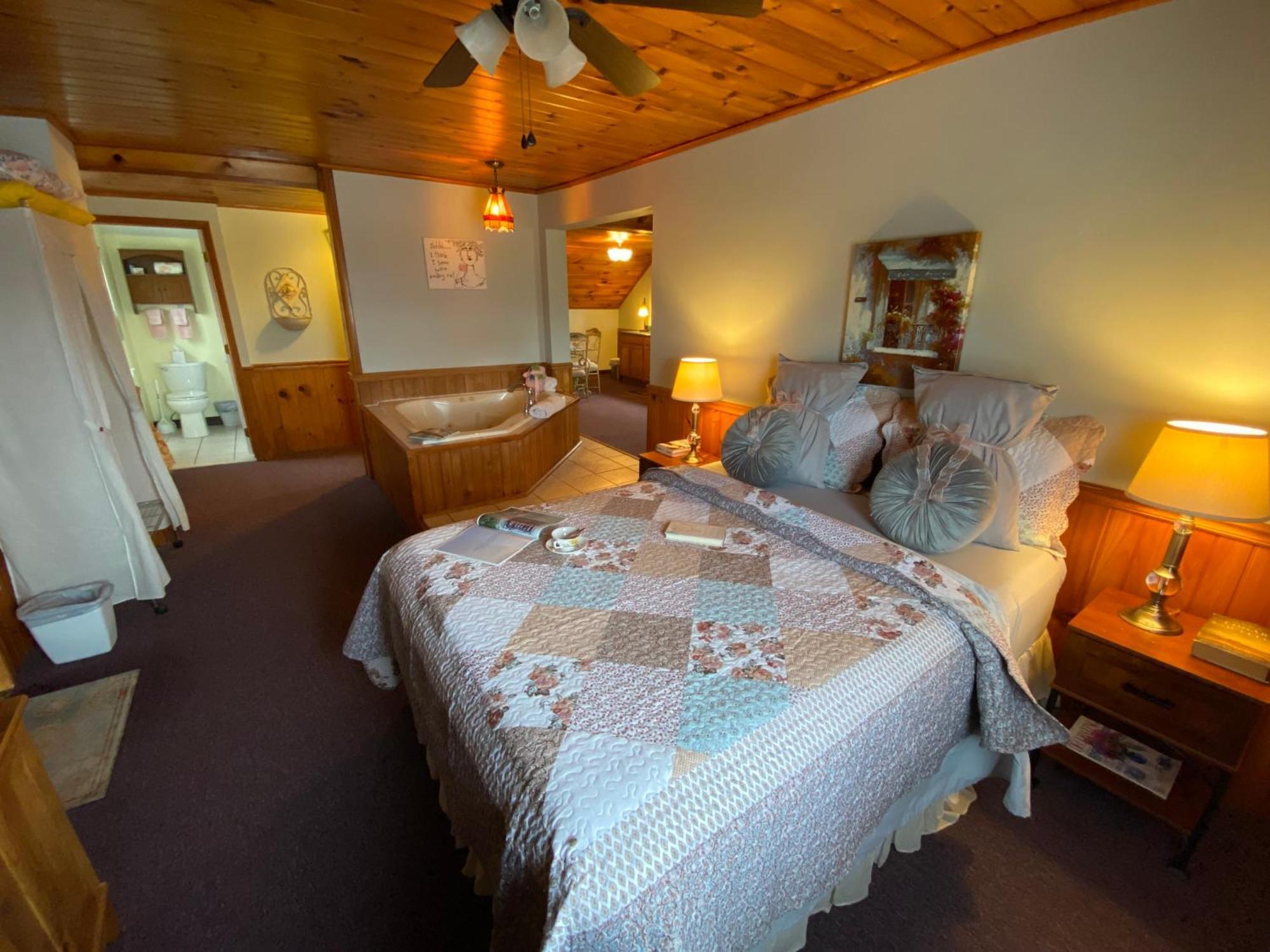Savannah House Wine Country Inn & Cottages Himrod 외부 사진