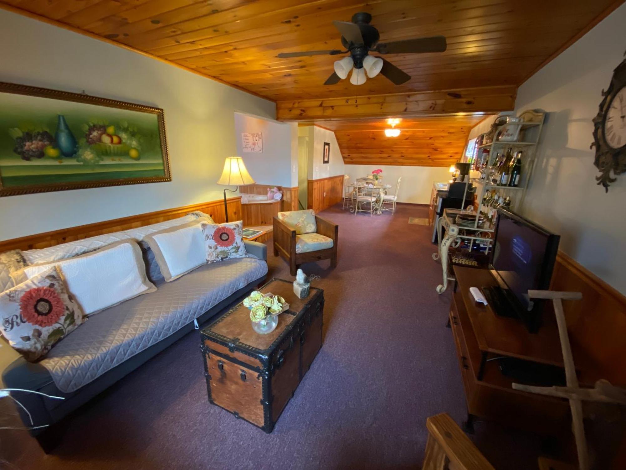 Savannah House Wine Country Inn & Cottages Himrod 외부 사진
