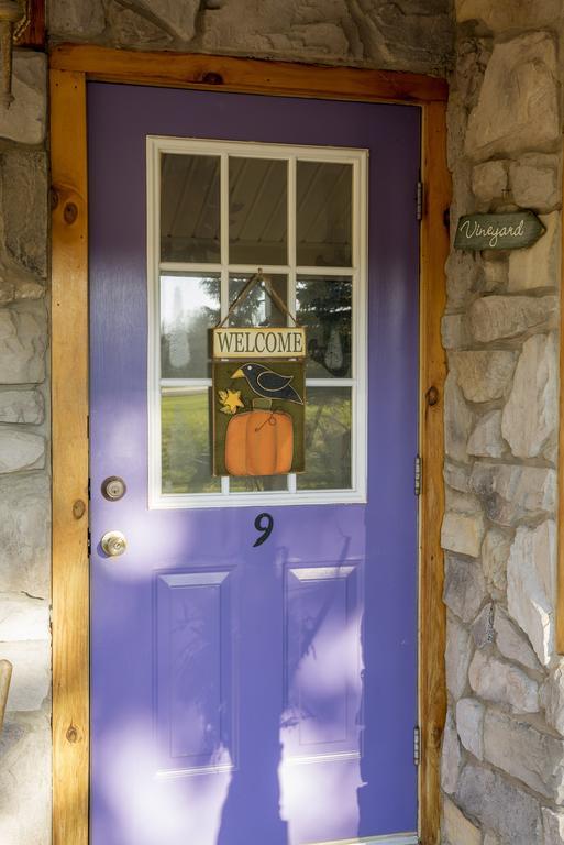 Savannah House Wine Country Inn & Cottages Himrod 외부 사진