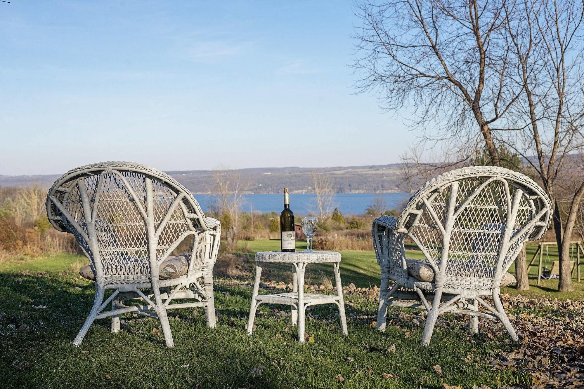 Savannah House Wine Country Inn & Cottages Himrod 외부 사진